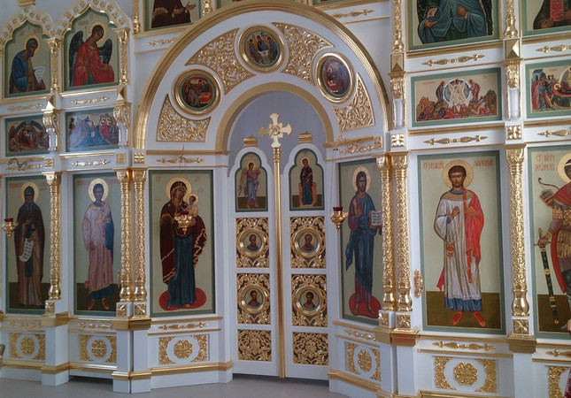 Иконостас храма Георгия Победоносца