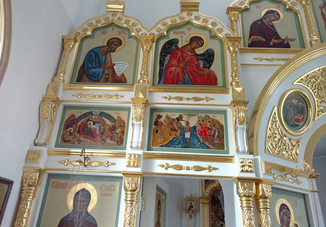 Иконостас храма Георгия Победоносца